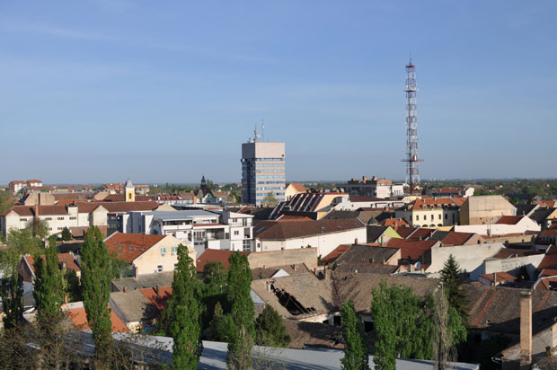ЗГРАДО МОЈА, ПРЕЂИ НА ДРУГОГА: Ни станари ни управници не знају своје обавезе